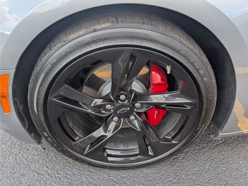Used 2023 Chevrolet Camaro LT w/ RS Package RWD image 33