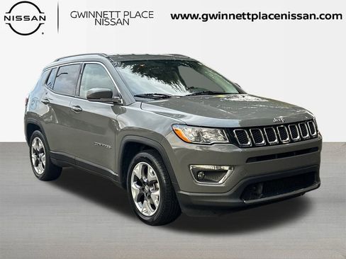Used 2021 Jeep Compass Limited image 3