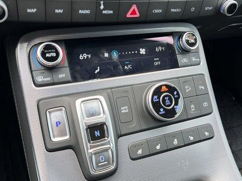 Used 2025 Hyundai Palisade Calligraphy AWD/4WD image 18