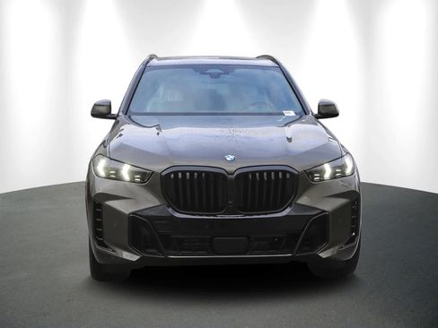 New 2026 BMW X5 sDrive40i w/ M Sport Package image 2