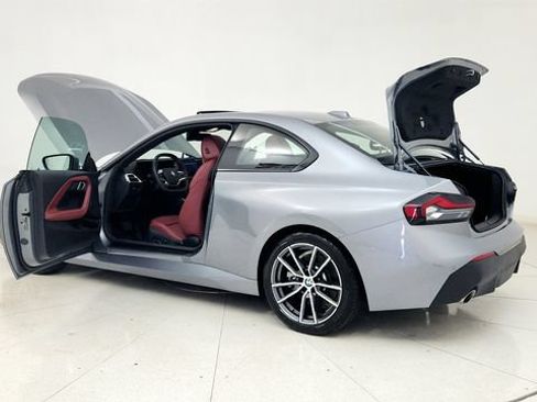 Used 2025 BMW 230i Coupe RWD image 17