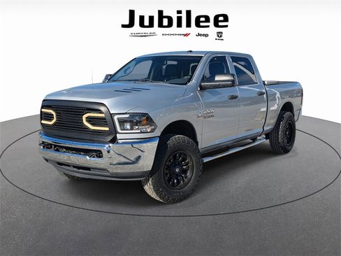 Used 2015 RAM 2500 Tradesman w/ Chrome Appearance Group image 4