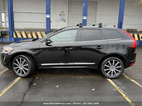 Used 2017 Volvo XC60 T6 Inscription w/ Advanced Package image 2