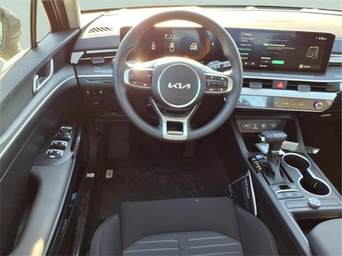 New 2026 Kia K5 LXS image 5