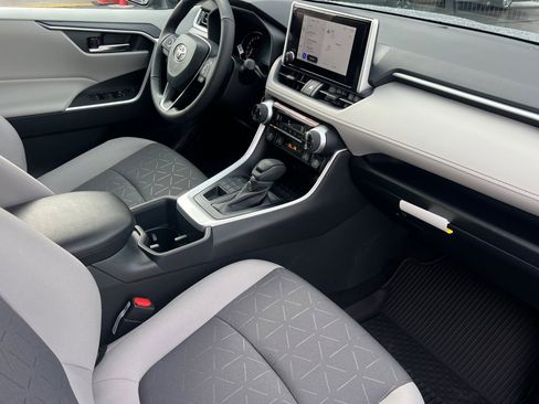 New 2025 Toyota RAV4 XLE w/ Convenience Package image 13