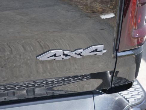 Used 2025 RAM 1500 Laramie w/ Night Edition AWD/4WD image 8