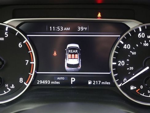 Used 2023 Nissan Rogue SV w/ SV Premium Package image 19