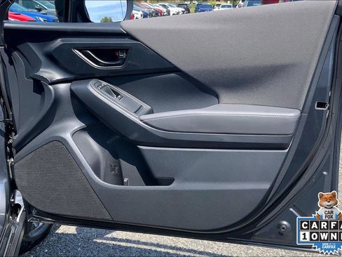 Certified 2024 Subaru Crosstrek 2.0i Premium AWD/4WD image 24