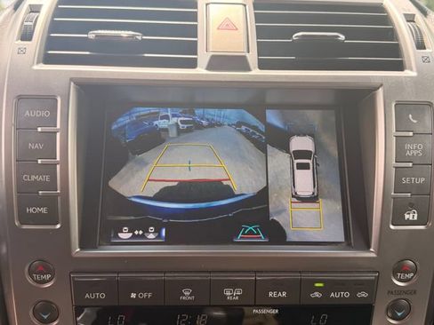 Used 2020 Lexus GX 460 Luxury w/ Accessory Package AWD/4WD image 20
