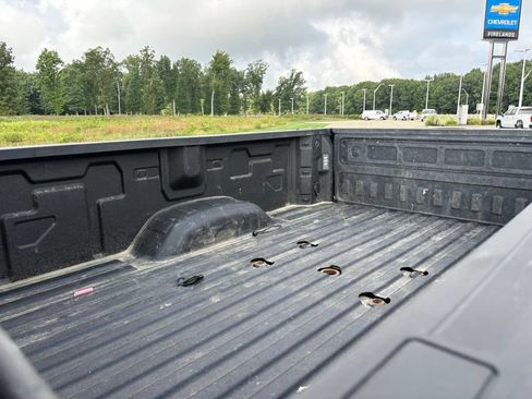 Used 2024 Chevrolet Silverado 2500 Custom w/ Custom Value Package AWD/4WD image 24