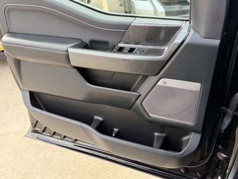 Used 2022 Ford F150 XLT w/ Equipment Group 302A High image 28