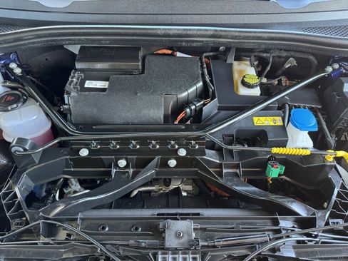 Used 2023 Audi Q4 e-tron Premium Plus w/ Premium Plus image 45