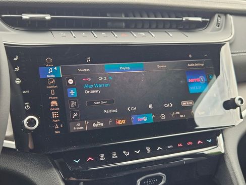 New 2026 Jeep Grand Cherokee L Limited AWD/4WD image 23