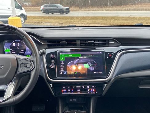 Used 2022 Chevrolet Bolt EUV Premier w/ Launch Edition image 22