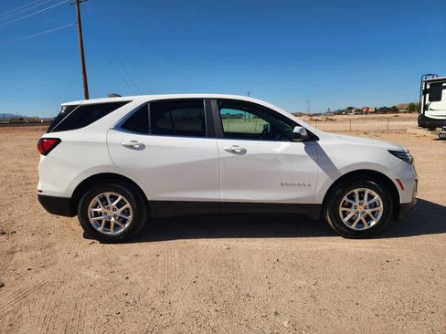Used 2022 Chevrolet Equinox LT FWD image 4