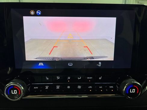 New 2026 Chevrolet Colorado Trail Boss AWD/4WD image 23