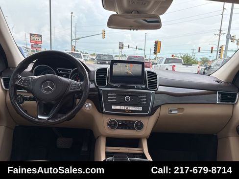 Used 2018 Mercedes-Benz GLS 450 4MATIC image 50