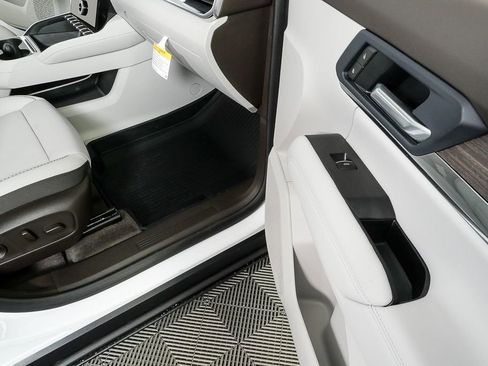 New 2026 GMC Terrain Denali image 24