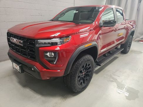 New 2026 GMC Canyon Elevation w/ Convenience Package image 16