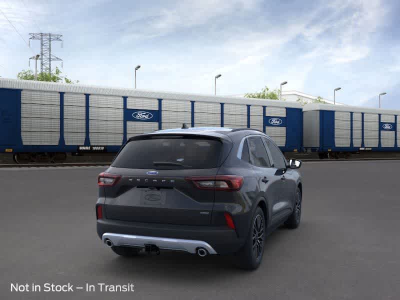 New 2025 Ford Escape SE w/ Class II Trailer Tow Package FWD image 8
