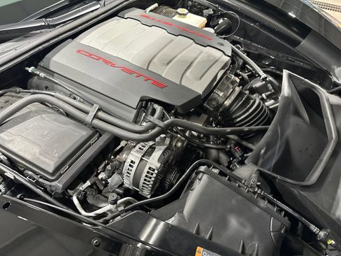 Used 2015 Chevrolet Corvette Stingray Coupe w/ 2LT Preferred Equipment Group image 30