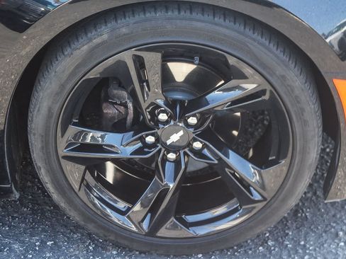Used 2019 Chevrolet Camaro LT w/ RS Package RWD image 12