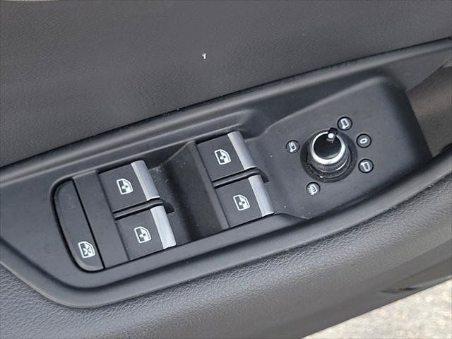 Used 2018 Audi A4 2.0T Premium Plus w/ Premium Plus Package AWD/4WD image 23