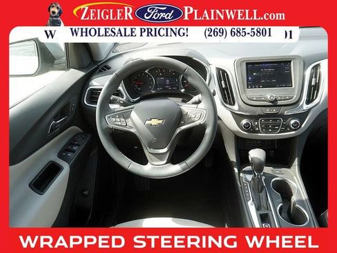 Used 2023 Chevrolet Equinox LT image 13