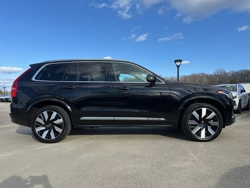 Certified 2024 Volvo XC90 T8 Plus w/ Protection Package Premier image 10