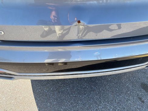 Used 2023 Kia Sorento S w/ Panoramic Sunroof Package image 8