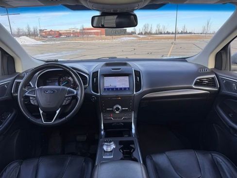 Used 2020 Ford Edge Titanium w/ Equipment Group 301A image 14
