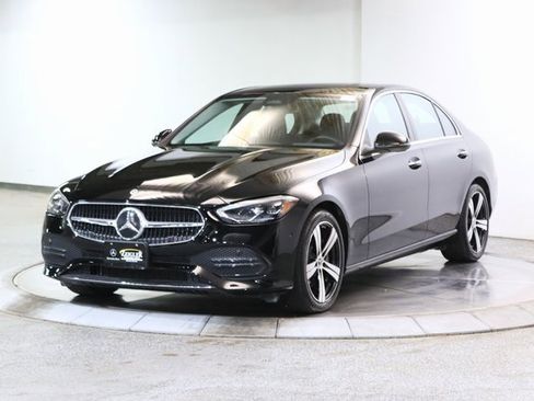 Used 2025 Mercedes-Benz C 300 4MATIC Sedan image 13