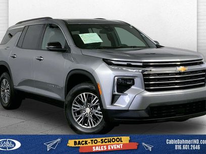 Used 2026 Chevrolet Traverse LT