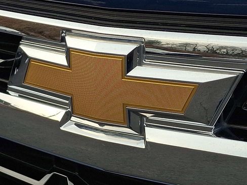 Used 2022 Chevrolet Silverado 1500 LT image 29