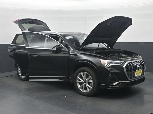 Used 2025 Audi Q3 2.0T Premium AWD/4WD image 34
