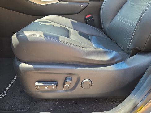 Used 2015 Lexus NX 200t FWD w/ Luxury Package image 17