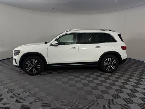 Used 2025 Mercedes-Benz GLB 250 GLB 250 image 4