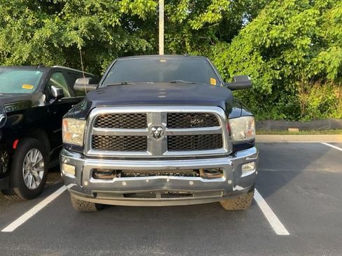Used 2016 RAM 2500 SLT w/ Luxury Group AWD/4WD image 13