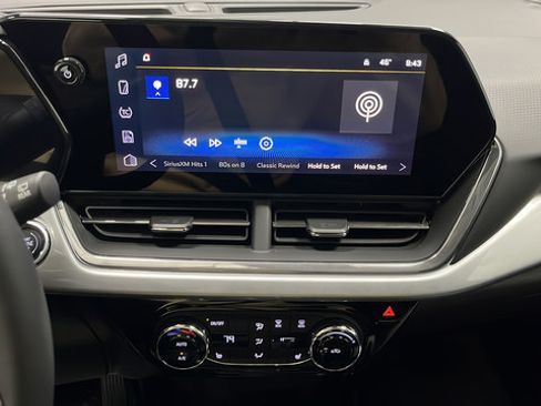 New 2026 Chevrolet Trax LT w/ Driver Confidence Package FWD image 12