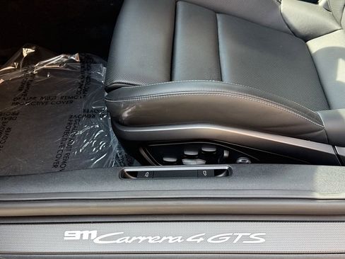 Certified 2022 Porsche 911 Carrera 4 GTS image 18