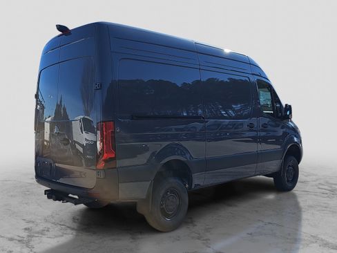 New 2026 Mercedes-Benz Sprinter 144 Cargo image 5