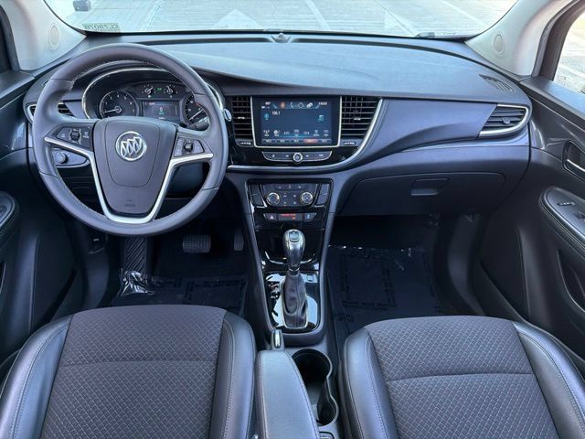 Used 2020 Buick Encore Preferred w/ Safety Package FWD image 15