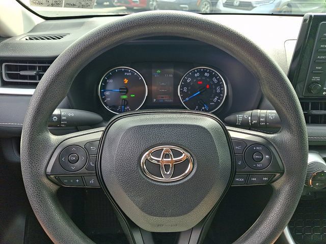 Certified 2022 Toyota RAV4 XLE w/ Convenience Package AWD/4WD image 19