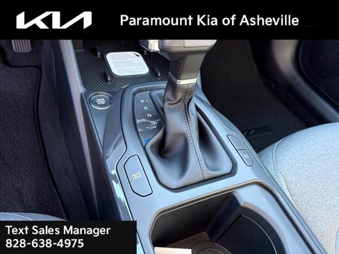 New 2025 Kia K4 EX image 27
