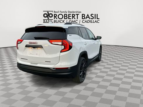 Used 2023 GMC Terrain SLT w/ Elevation Edition AWD/4WD image 8