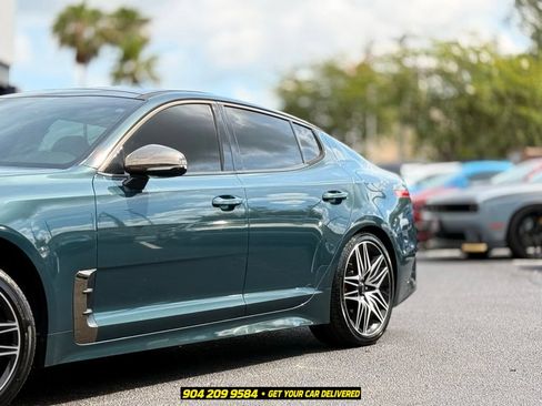Used 2022 Kia Stinger GT1 RWD image 5