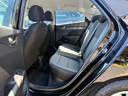 Used 2021 Hyundai Accent SE FWD image 26
