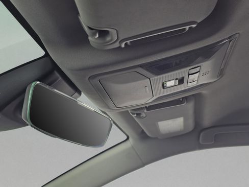 Used 2021 Toyota RAV4 XLE image 13