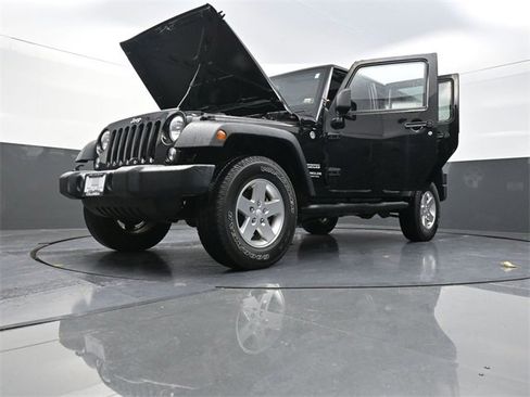 Used 2014 Jeep Wrangler Unlimited Sport w/ Quick Order Package 24S image 27