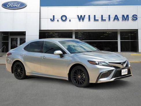 Used 2024 Toyota Camry XSE image 1